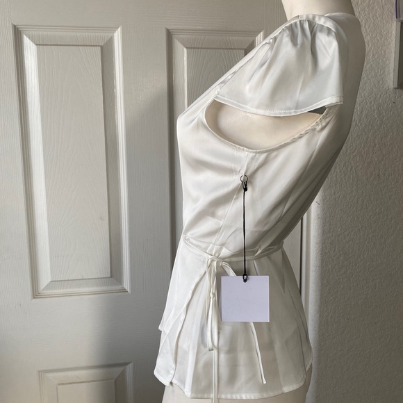 NWT Revolve By The Way Satin Wrap Top - Picture 8 of 11